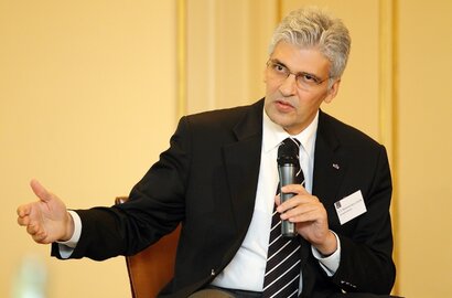 Der tunesischer Minister für internationale Zusammenarbeit und Entwicklung, S.E. Mohamed Nouri Jouini